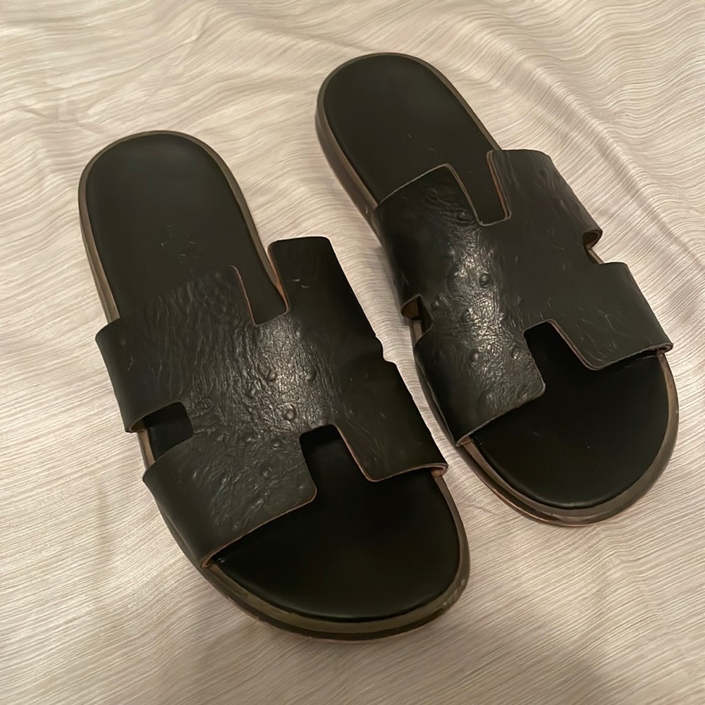 Hermes Izmir Ostrich Skin Sandals Size 41 (Fits like 9 US)